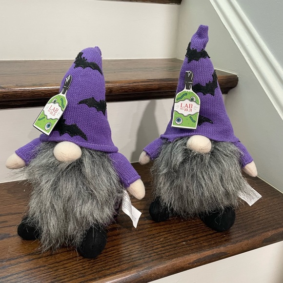LAB 10.31 HALLOWEEN Purple/BLK Gnomes - Picture 1 of 6